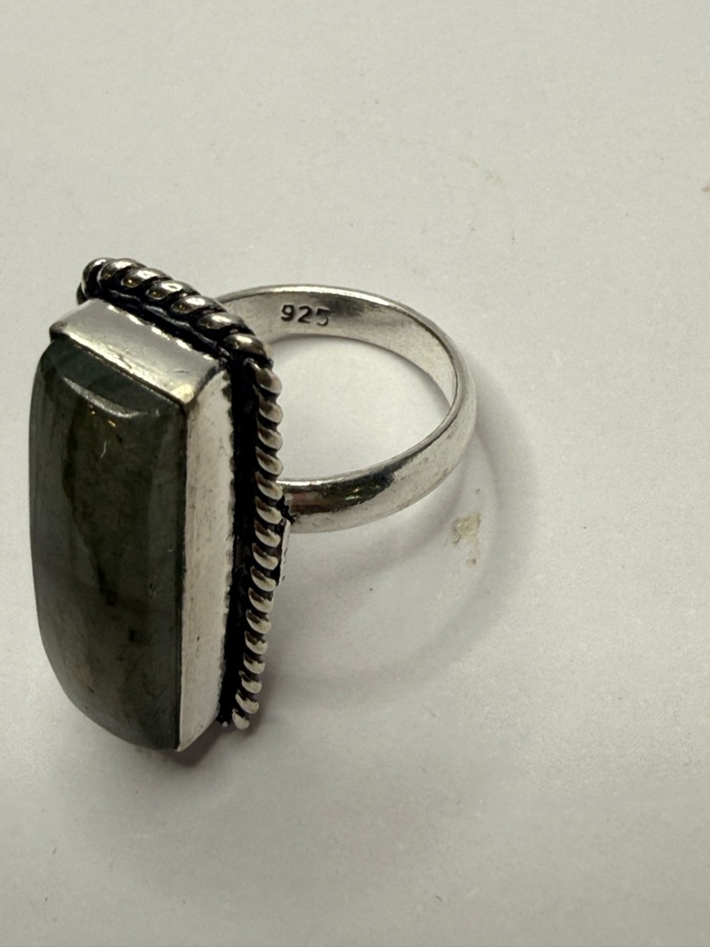Sterling Silver Labradorite Rectangle Ring in Blue-Green Flash - Picture 5 of 6